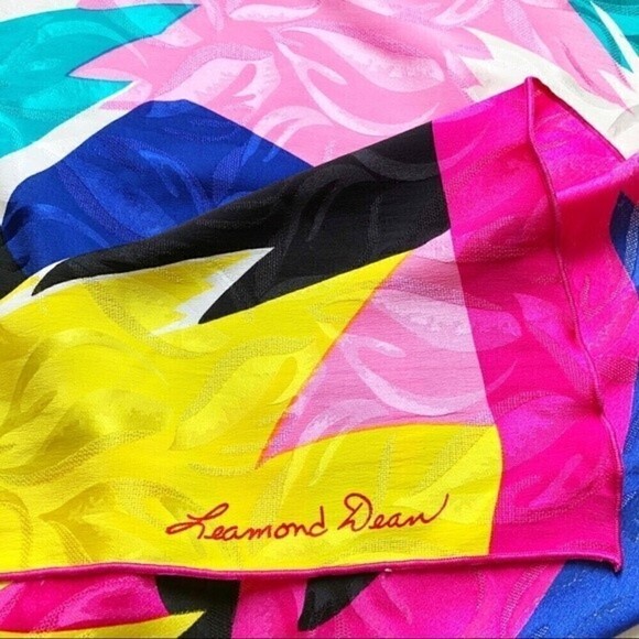 Vintage 80s Leamond Dean Silk Scarf Abstract Palm Print 43 Square - Picture 5 of 11